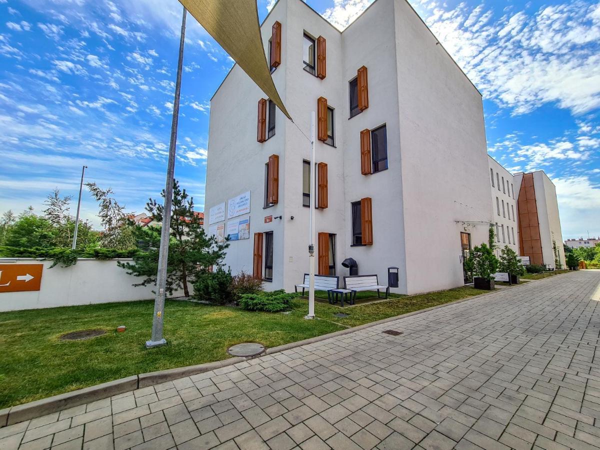 Antoninska Hotel & Apartamenty レシュノ エクステリア 写真